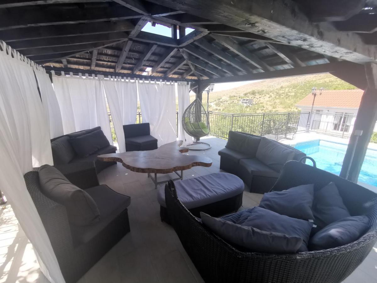 Villa Diamond Žrnovnica Buitenkant foto